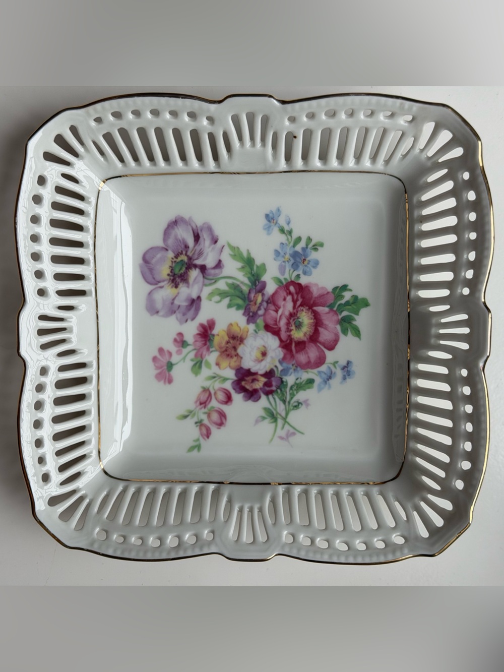 JBL Porcelain Floral Square Dish with Gold Trim - Cottagecore